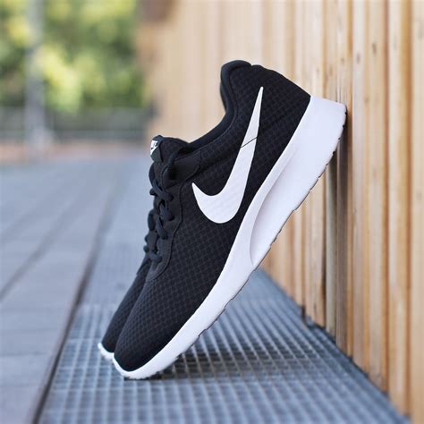 coole nike schuhe für männer|Nike turnschuhe herren.